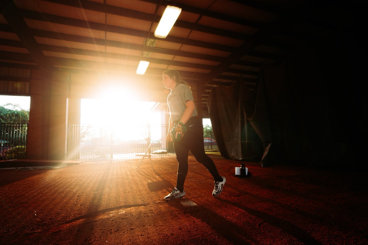 HerdSB's tweet photo. Sunsets in the South ☀️ 🌅 

#WeAreMarshall https://t.co/IAj483RJJI