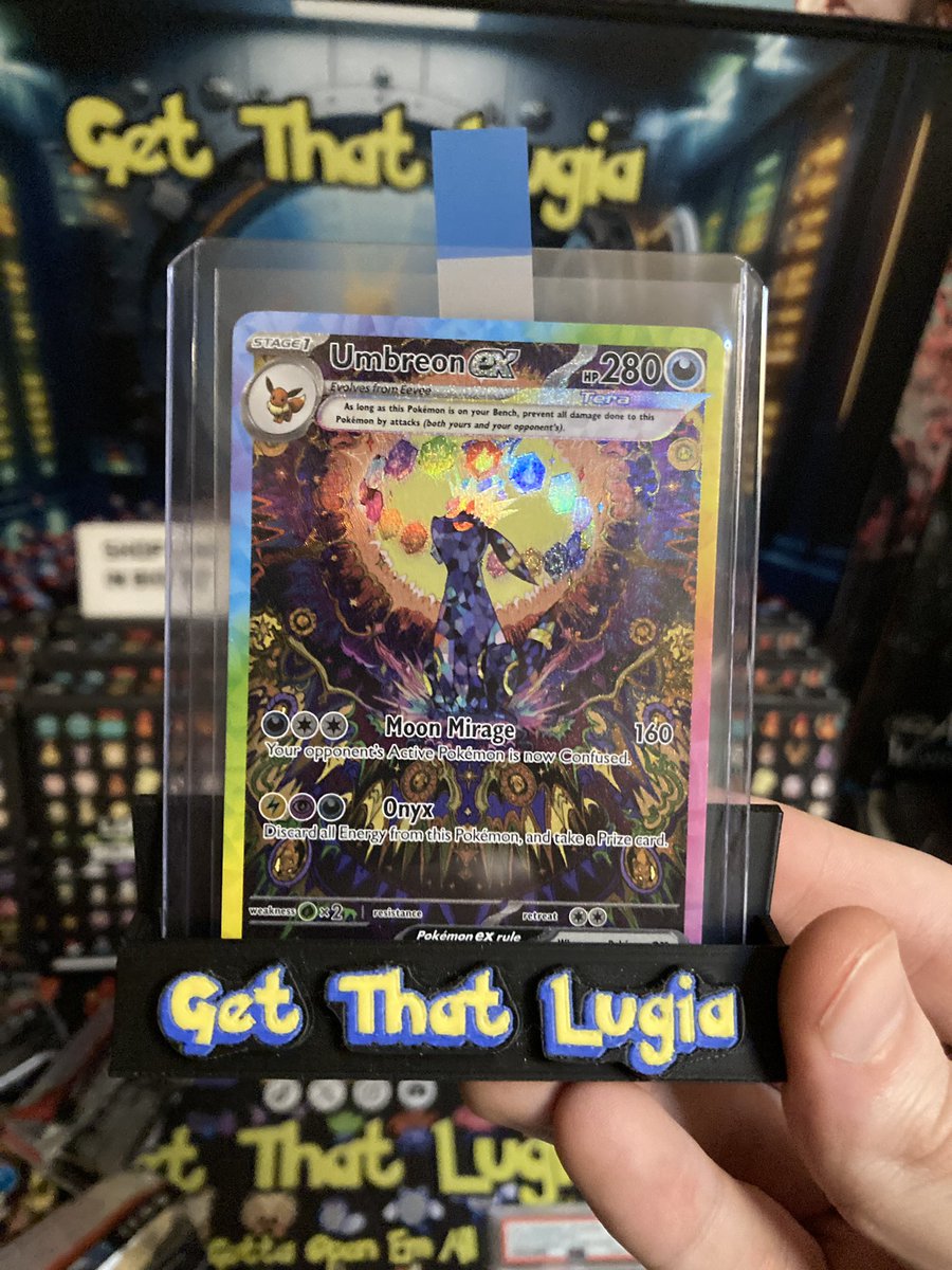 getthatlugiatcg's tweet image. Just hit Prismatic Evolutions Umbreon Number 4... And it's my birthday wth is going on!!! That's 3 in 3 weeks
#pokemoncards #pokemonpulls