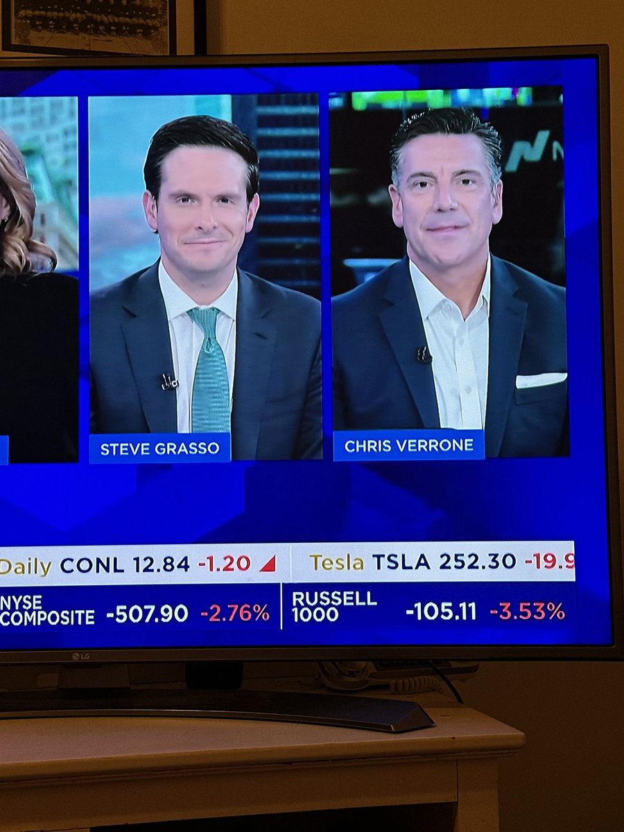 grassosteve's tweet photo. I always knew there was something about Chris Verrone I liked… https://t.co/zEfl63hmI4