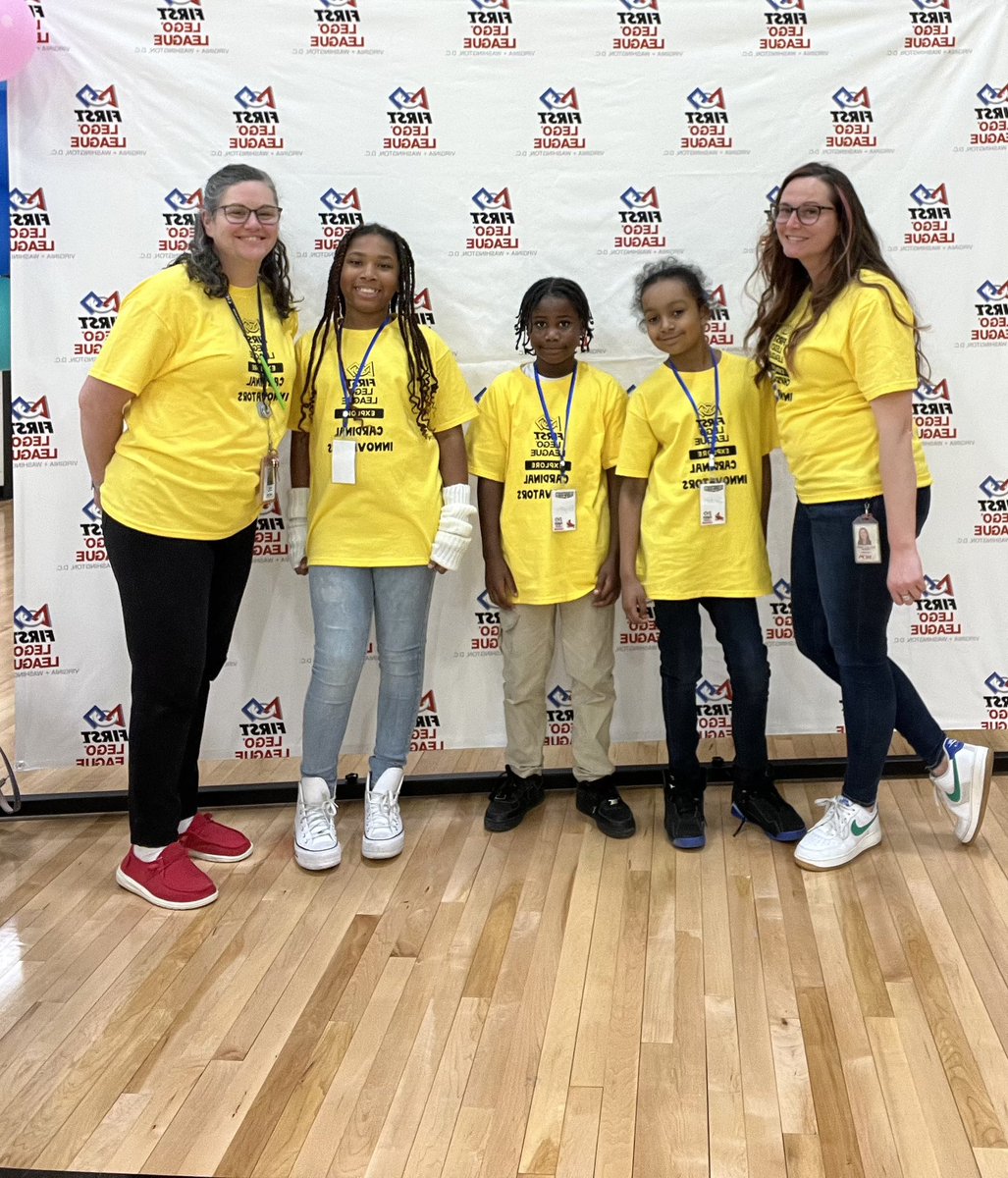 FairOaksHCPS's tweet image. Congratulations to our Fair Oaks Cardinal Innovators! A group of our 4th-grade students participated in the first Lego League Competition, and we are incredibly proud of their hard work. A heartfelt thank you goes out to Ms. English, our ILC, for her unwavering support!