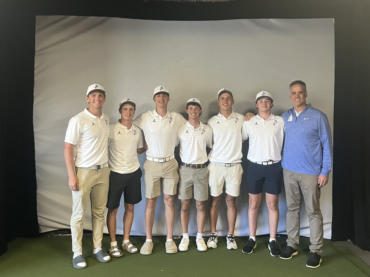 Congrats to the AHS Golf Team today for breaking a 25 year old record shooting a 285 at Crestview CC South!