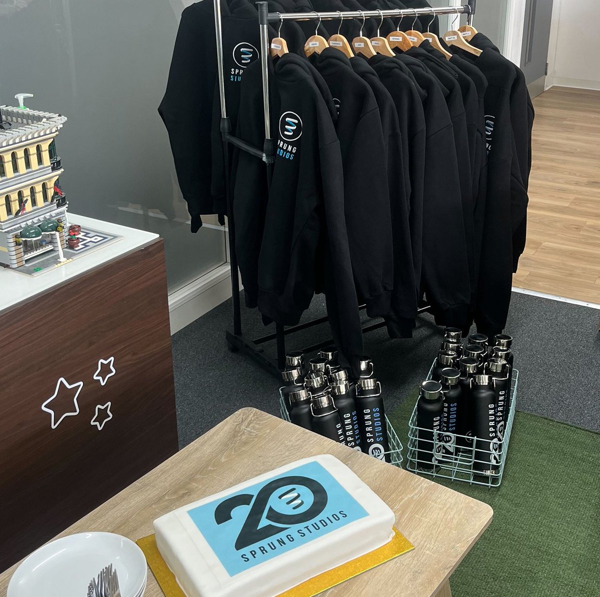 Sprung Studios tweet media