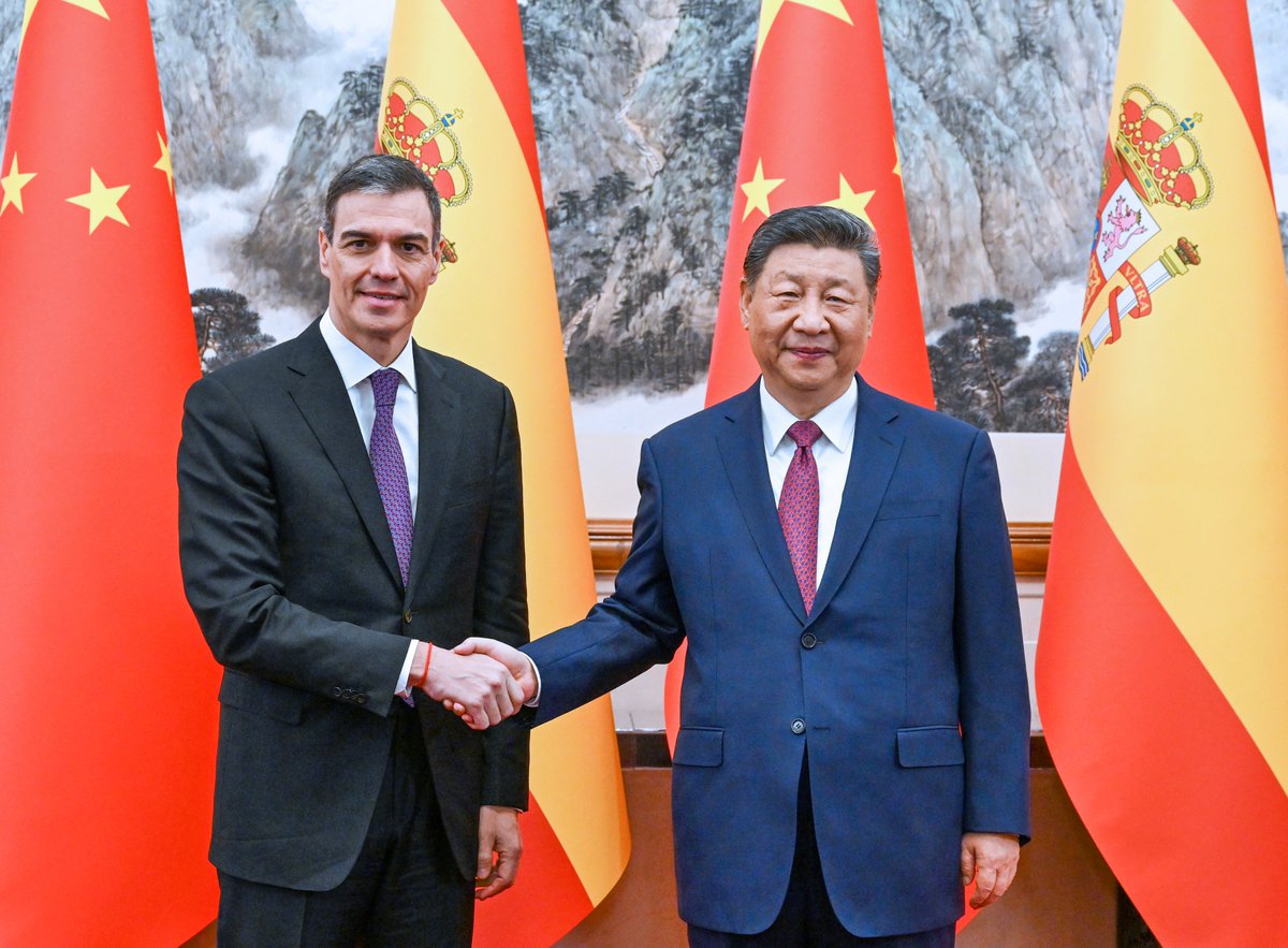 Mao Ning 毛宁 tweet media