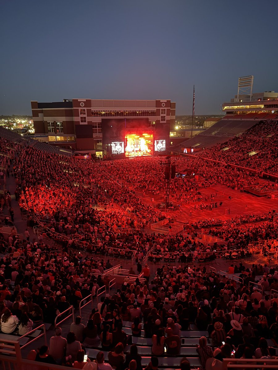 Chad Weiberg tweet media