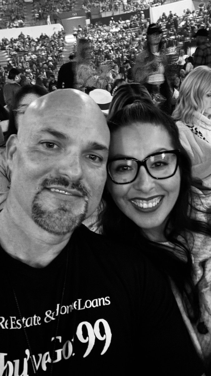MarchenaHomeTM's tweet photo. I’m Michael Marchena — Real Estate Ninja 🥷
Broker. Lender. Family Man. Man of Faith.
Helping SoCal families buy, sell &amp; finance homes w/ heart, strategy &amp; style.

⛳ Golf | 🥬 Low-Carb | 🏋️ Abs by 50 | ✝️ Jesus First
“You’ve got 99 problems, but a Realtor shouldn’t be one.” https://t.co/6a9lvxFaCI