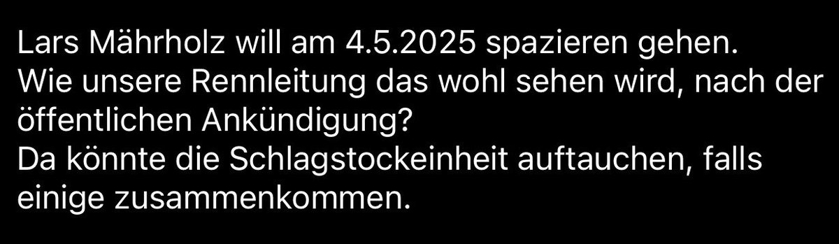 SchwarzePalmen's tweet photo. Lars Mährholz ist bei NuoViso mal wieder late to the party und möchte am 04.05.25 vor dem Reichstag mit Schildern „spazieren gehen“ knickknack zwinkerzwonker 🤦‍♂️
#b0405 https://t.co/FiJh9eNE25