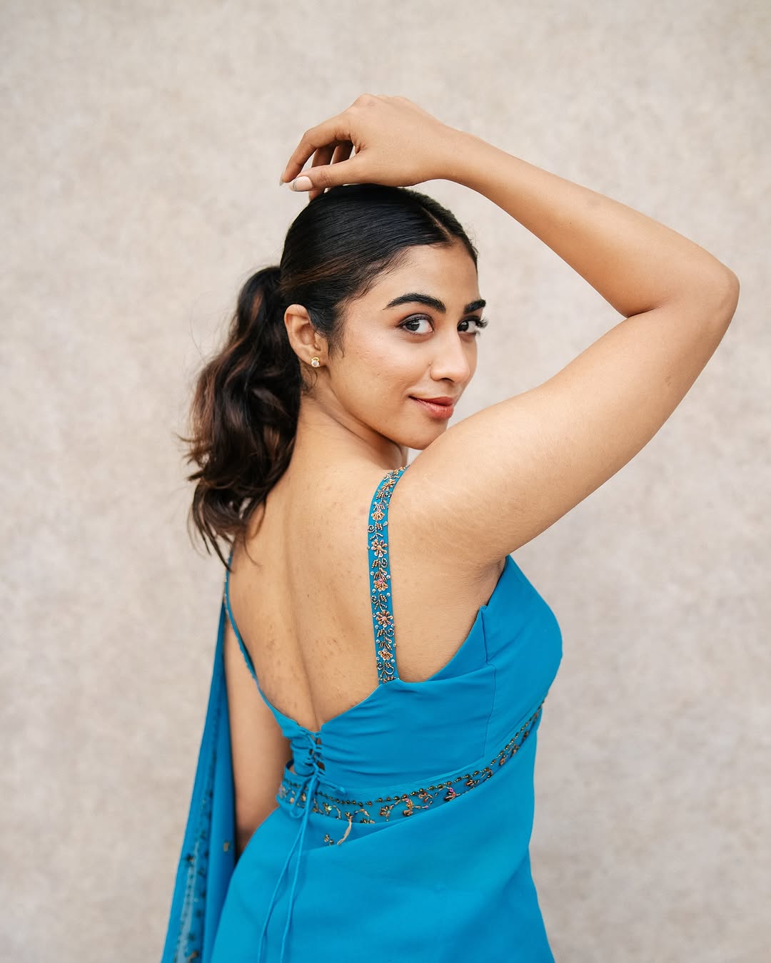 GoO0rKLbYAEc2EL?format=jpg&name=large