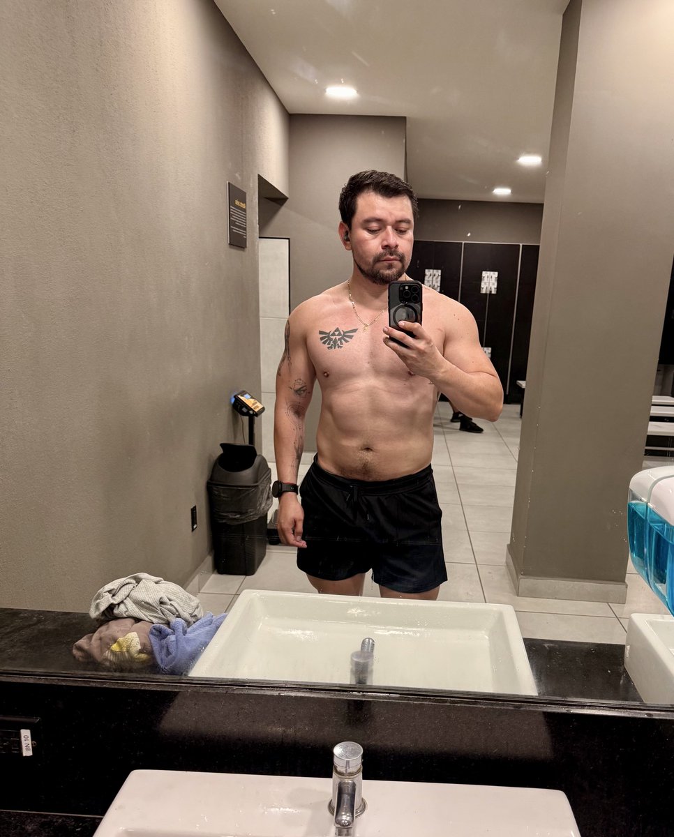 #gymmotivation 
Gorditos y bonitos 🐻