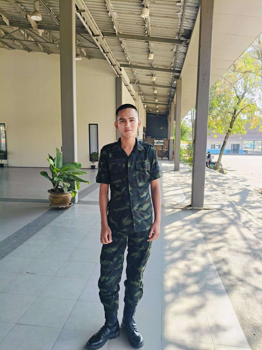RtiBn123's tweet photo. ฝึกหนัก พักน้อยเพียงใด พอจบออกไปก็ภูมิใจสุดๆ https://t.co/PSbTwM37uf