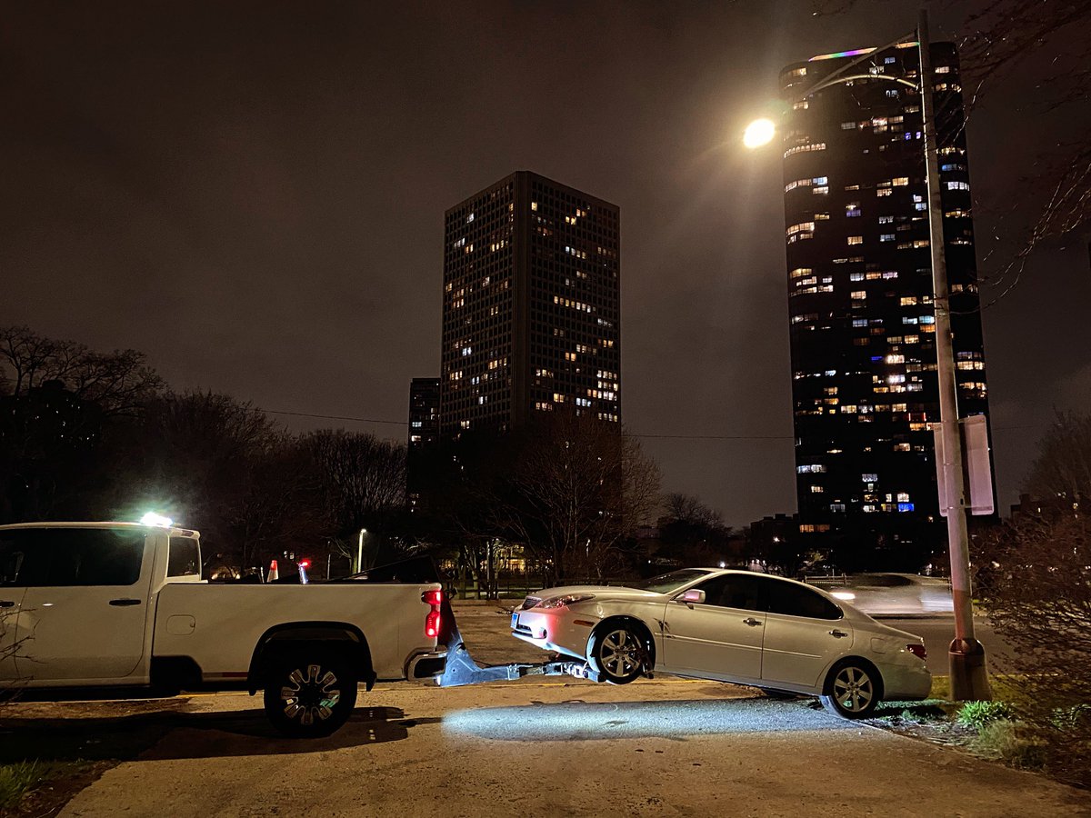 chicago_tow's tweet photo. Another one back on the road.
Alpine Towing responded fast to a disabled vehicle blocking a lane on North Lake Shore Drive this morning. Our team arrived in minutes, safely recovered the vehicle, and kept traffic flowing—all with our signature friendly attitude and damage-free service.

When Chicago drivers need real roadside help—not just a tow—they call us. From low-clearance parking garages to high-speed highways, Alpine’s got your back.

Fast. Friendly. Roadside Ready.

Call us anytime: (872) 305-3855
Serving all of Chicago & Lakefront Areas

#AlpineTowingChicago
#LakeShoreDriveRecovery
#FastFriendlyService
#ChicagoRoadsideAssistance
#NorthLakeShoreDrive
#TowTruckNearMe
#LowClearanceTowing
#24HourTowingChicago
#W8VP9F (Google Plus Code: Lakeview)
#EmergencyTowingChicago
#DamageFreeTowing
#CarTroubleNoTrouble
