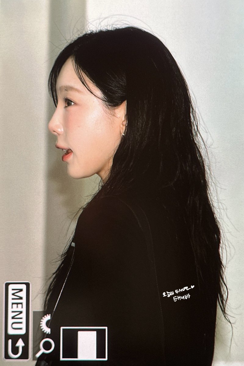 PreciousMmts's tweet photo. 250411 👼🏻🤏🏻
#태연 #TAEYEON https://t.co/tioz7UO9bS