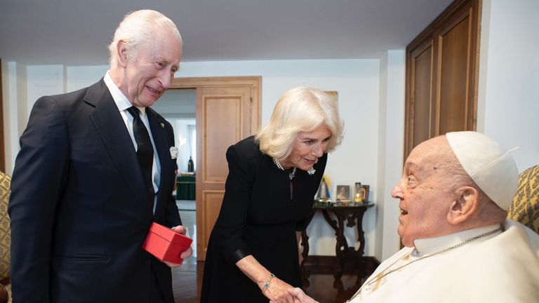 Did The Pope Die? tweet media