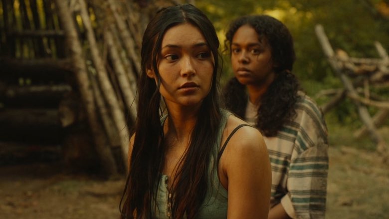 laylasblossom's tweet photo. also can we talk about how good alexa/mari looked every ep - even down to her last moments princess looked amazing #yellowjackets https://t.co/ay2MfEnTdE