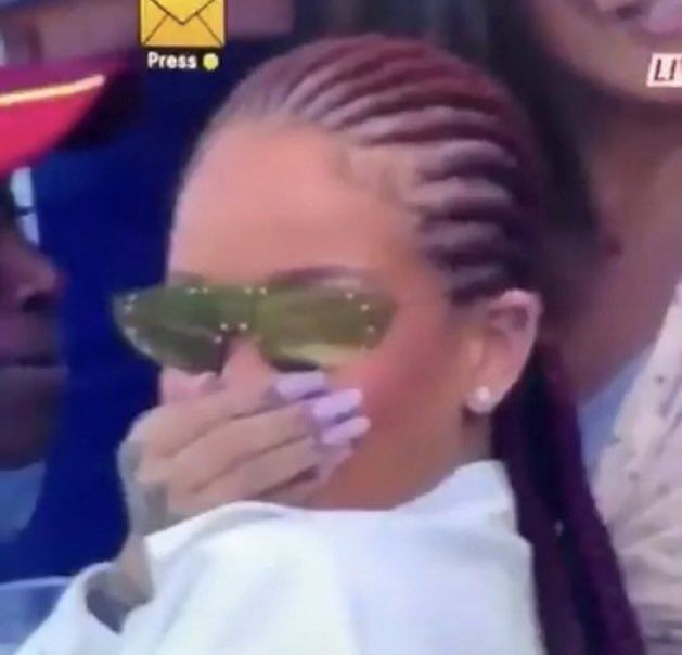 I come back on here and oomf retweeting all kinds of mess