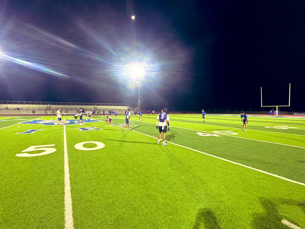 DJ Check (@djcheck2) on Twitter photo Even though it wasnβt Friday night, it felt good to be back under the lights!
#7v7
#TheView
<a href="/TheView_LoboFB/">Mountain View HS Football</a> Even though it wasnβt Friday night, it felt good to be back under the lights!
#7v7
#TheView
<a href="/TheView_LoboFB/">Mountain View HS Football</a>