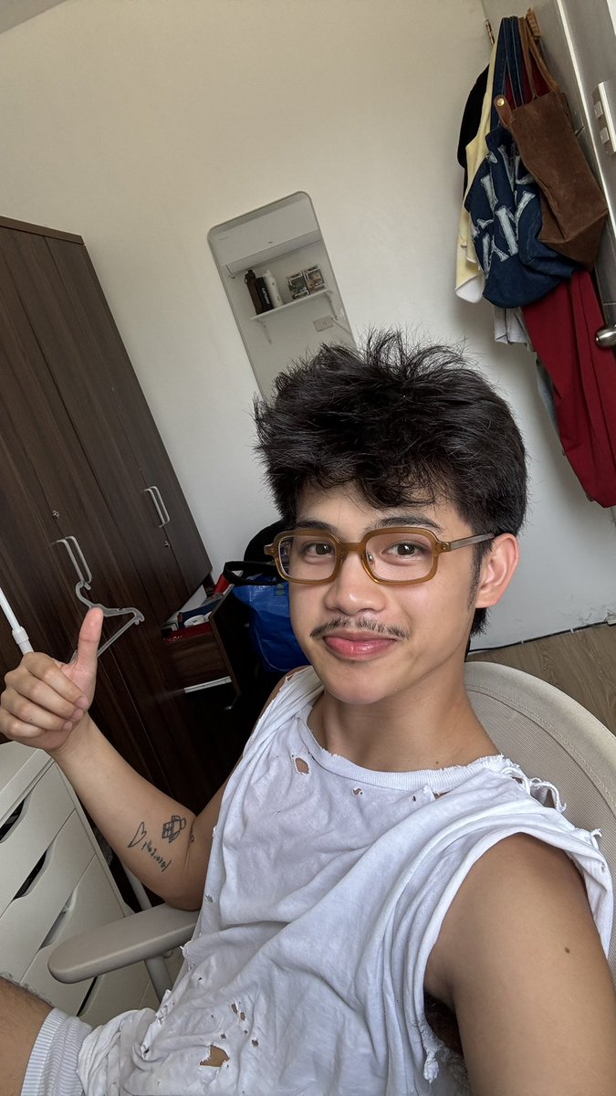 What's ur laundry day shirt?