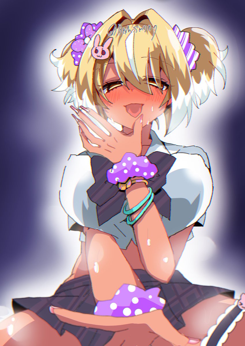 この前のギャルヒヨリ清書してて、
白ギャルも黒ギャルも描きたかったので塗ったりした

ギャルは良い... 