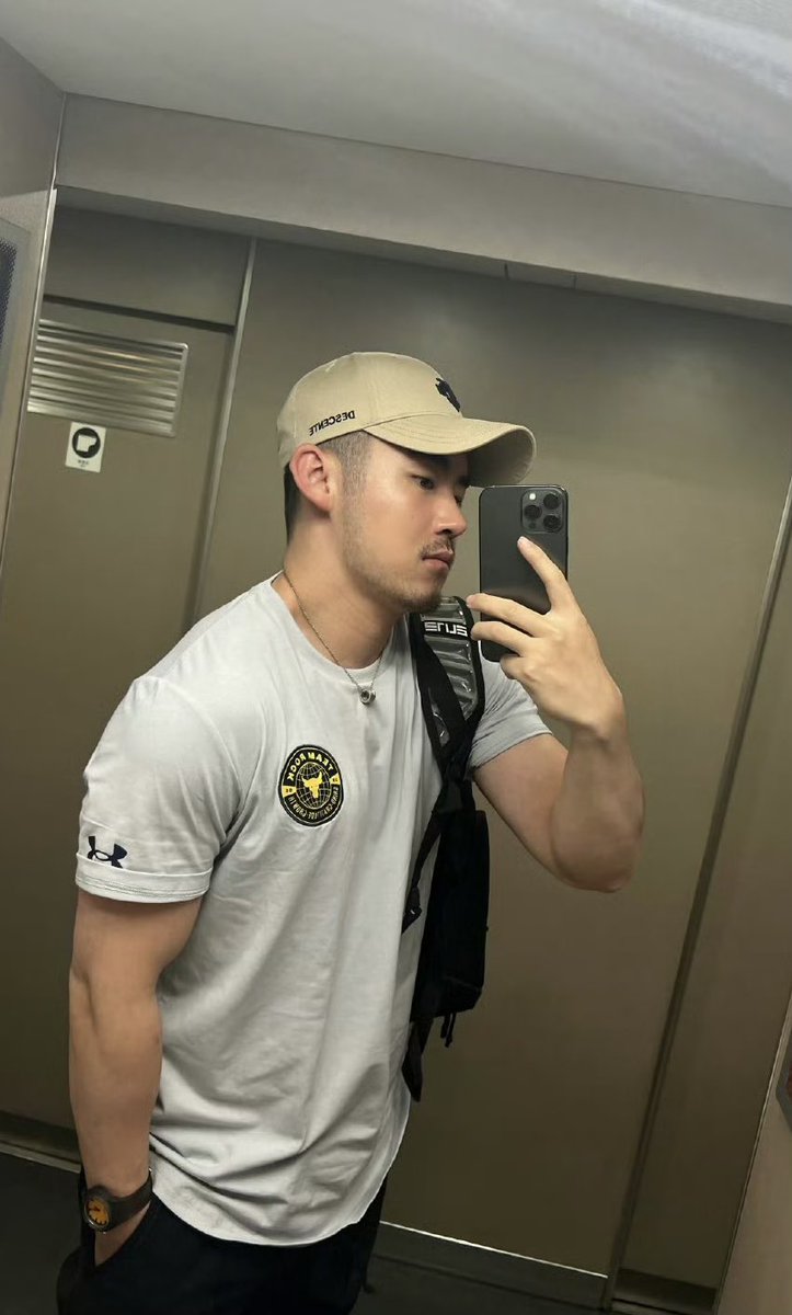 Personality69's tweet photo. #新しいプロフィール画像 https://t.co/In4ngaPMF5