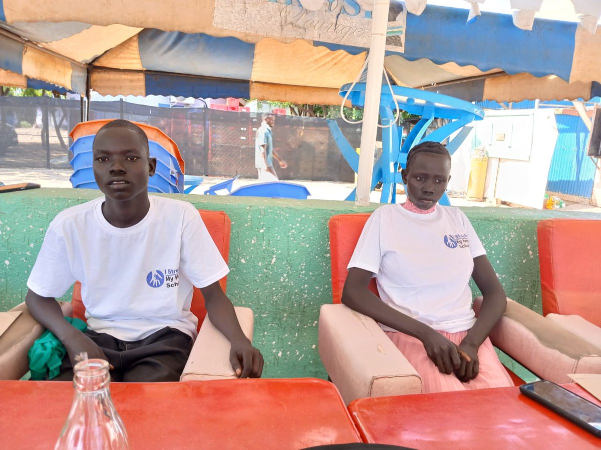 ChiengWuol's tweet photo. Education is the most powerful weapon you can use to change the world. - Nelson Mandela. 

ISMH, a refugee-led organization, is doing an amazing job by utilizing the contributions of Dafi scholars to help refugee students access quality education. . https://t.co/nyVyy6Yccv