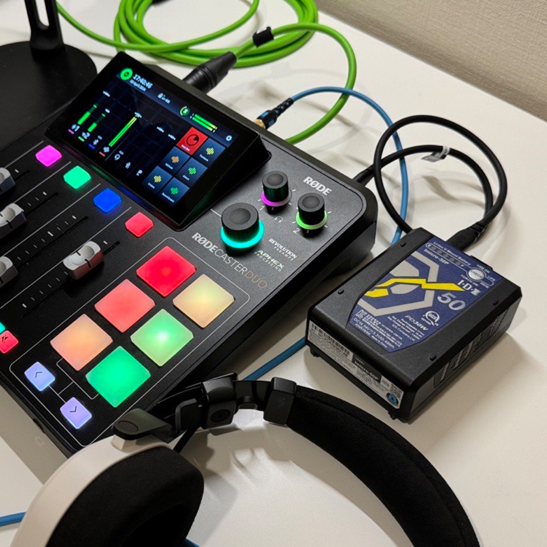 IDX_JP19890222's tweet photo. Imicro-50P×RØDECaster Pro II / DUO
RODECasterシリーズのようなモバイル電源駆動可能な機器にImicro-50Pは最適です。
#RODECasterProII #RODECasterDuo 
#Imicro50P使用例  #IDX
▼50％OFFキャンペーン中
https://t.co/t8UVVWH19E https://t.co/0ing7LnlIk