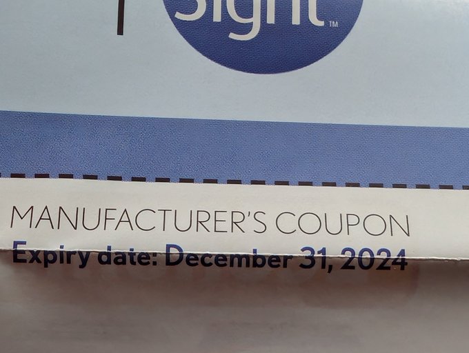 jitatman007's tweet photo. Hey @ShopprsDrugMart  , I bought a product last week specifically because the box advertised an included coupon for my next purchase. But the coupon inside was already expired (Dec 31, 2024). That was the deciding factor over other products—really disappointing. #shoppersdrugmart https://t.co/mmnCmnbgUP