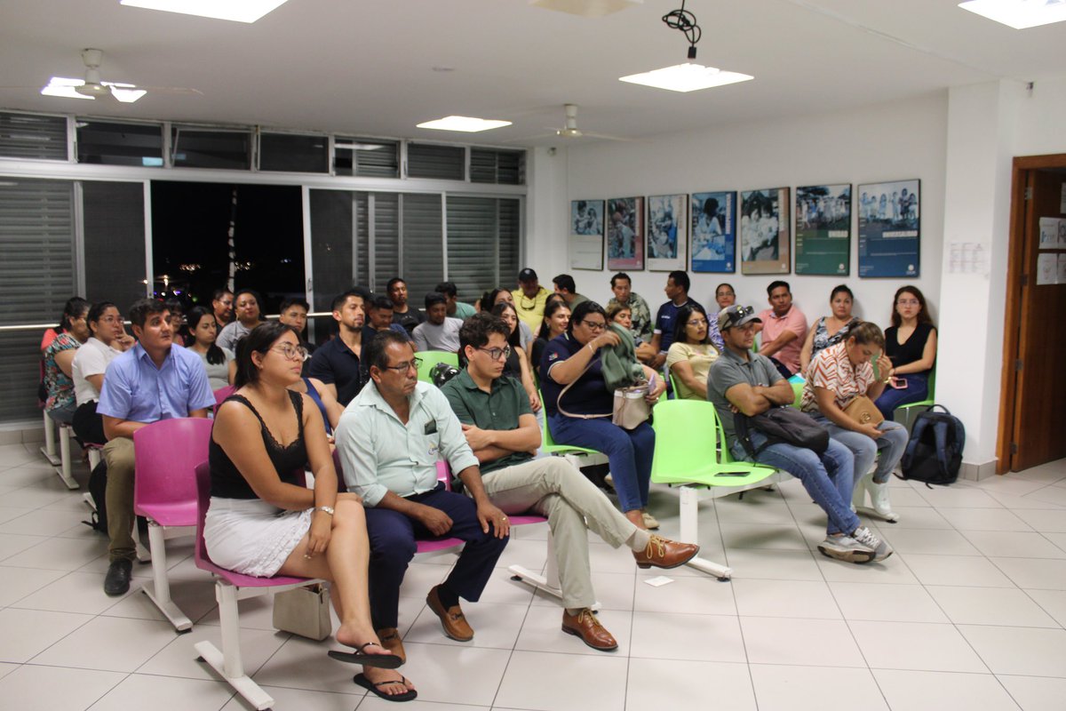 CNEGalápagos tweet media