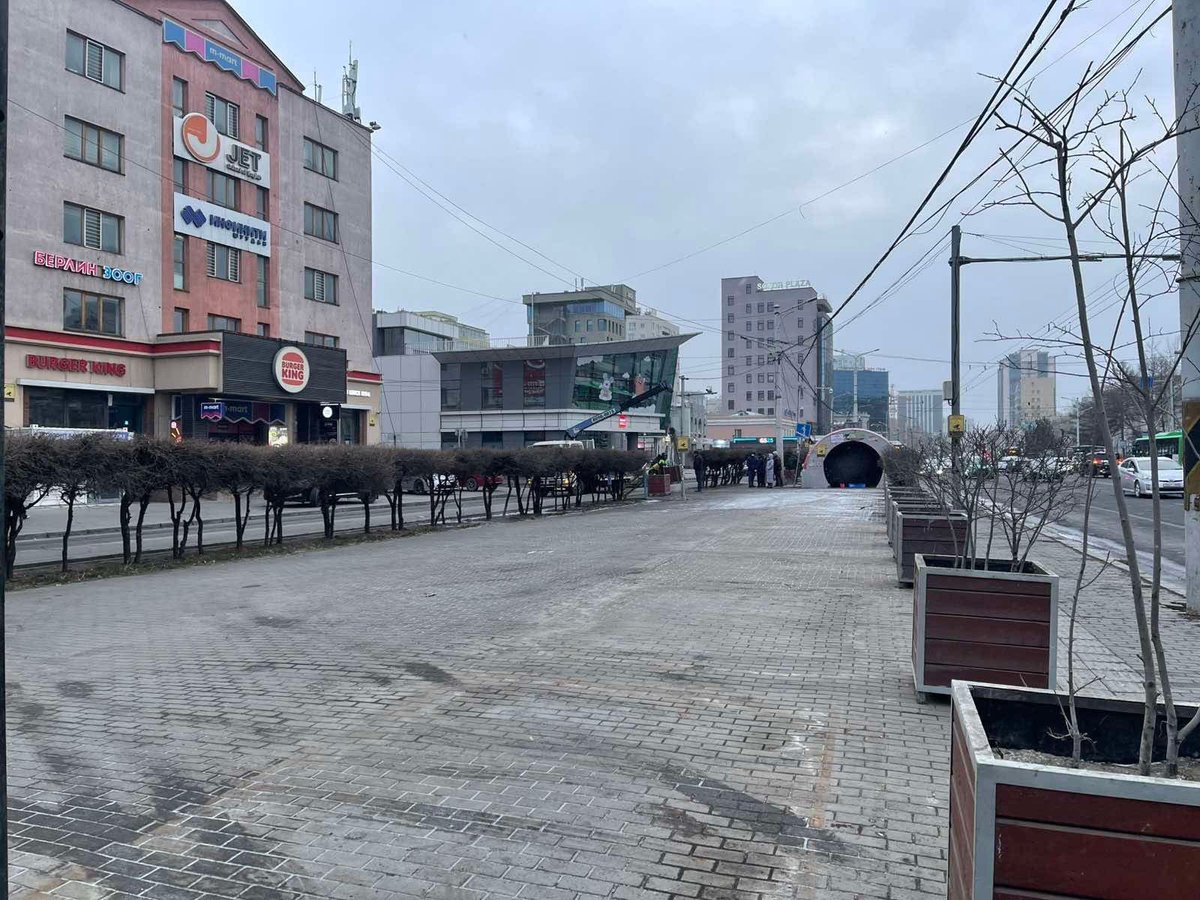 Сайхан цэлийжээ. Ахиад л түц авчраад тавьчваа тэрнээс нь яаж сэргийлдэг юм бгаен?