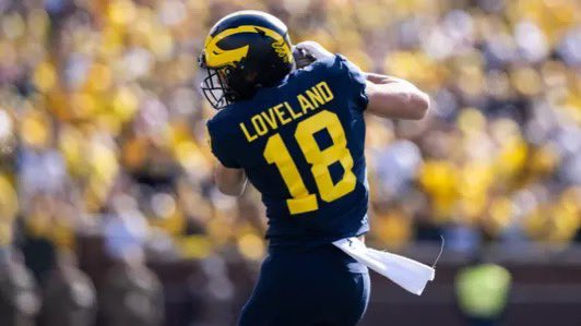 PPRFantasyTips's tweet photo. I LOVE TALENTED ROOKIE TE’S‼️

Colston Loveland = big time potential.

Height: 6’5”
Weight: 245 lbs

Over his 3 year career at Michigan, he amassed 117 receptions for 1,466 yards and 11 touchdowns.

As a junior, he set a school record for receptions by a TE in a single SZN https://t.co/TtJXYIE36r