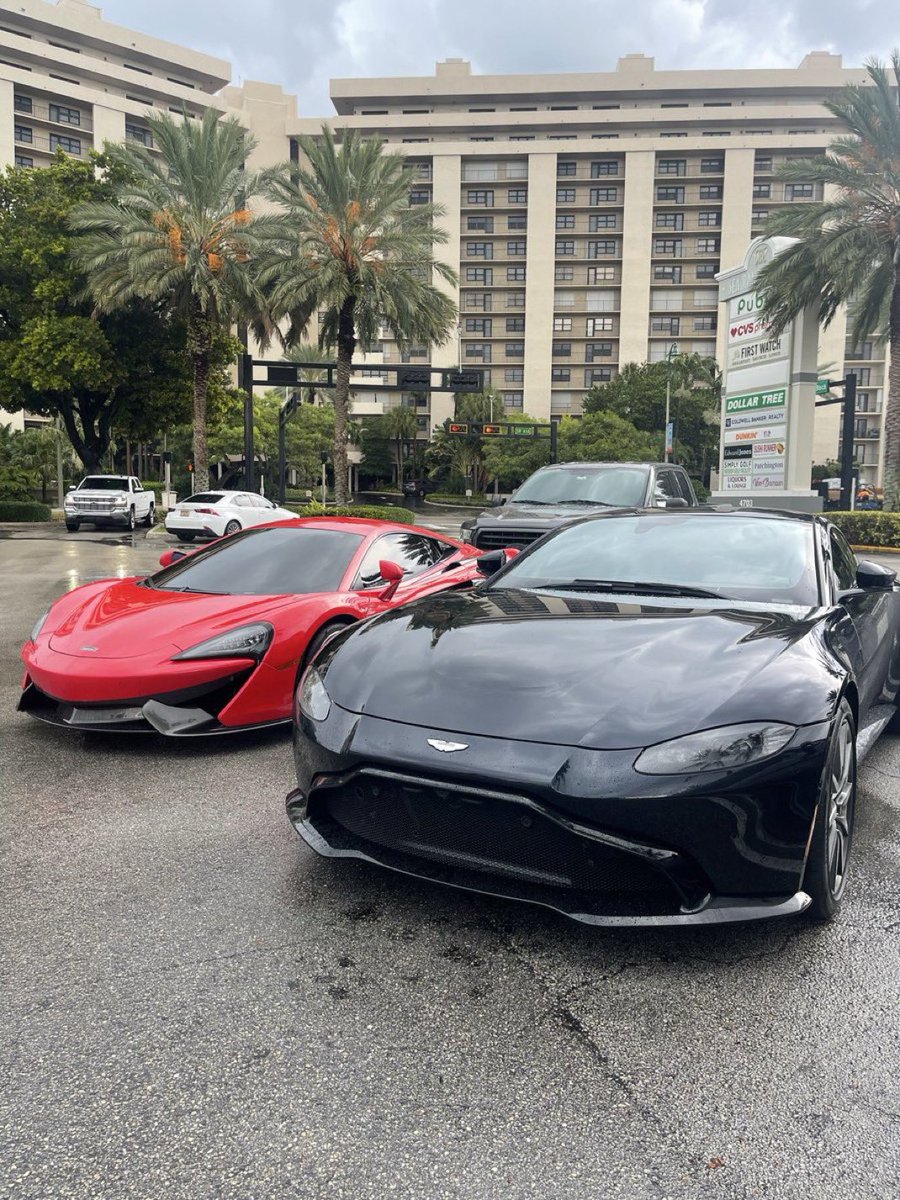 🚨 HIRING 100 Appointment Setters 🚨

I've partnered up with few companies who need
ALOT of phone setters

⁃ Pay per appointment
⁃ All Trainings Provided
⁃ Can be inexperienced or experienced

All You Need To Do:
1.  Like
2. Repost
3. Comment "SETTER"
Must be followin