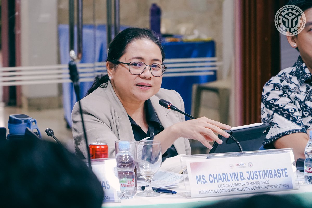 tesdaofficial's tweet photo. As part of the efforts to establish a seamless and integrated journey for learners, TESDA took part in the Data Harmonization Meeting with DepED, CHED, and the Second Congressional Commission on Education (EDCOM II) held recently at the TESDA Women's Center in Taguig City. https://t.co/H63SmrxuA4