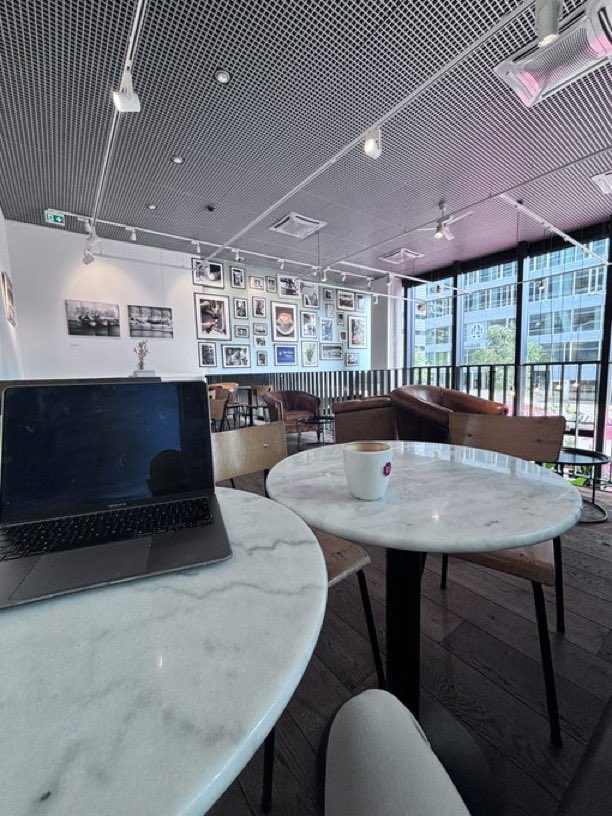 🚨HIRING 100+ APPOINTMENT SETTERS ☎️

- Trainings provided
- 8% commissions
- 100% Remote
- No experience needed
- Tech, software and finance

To apply
- repost
- like
- Comment “nigga” 

(Must be following so I can dm you)