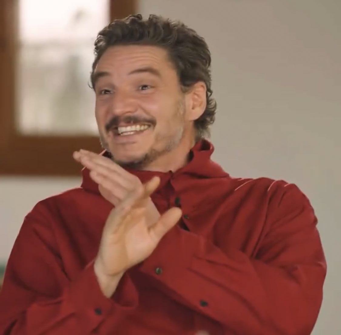 nashndiaz's tweet photo. pedro pascal brings so much joy into the world and you're gonna sit here and tell me you don't like him just because he is finally getting his big break??? why not just bask in his joy with him???? https://t.co/kjluSnmlDw