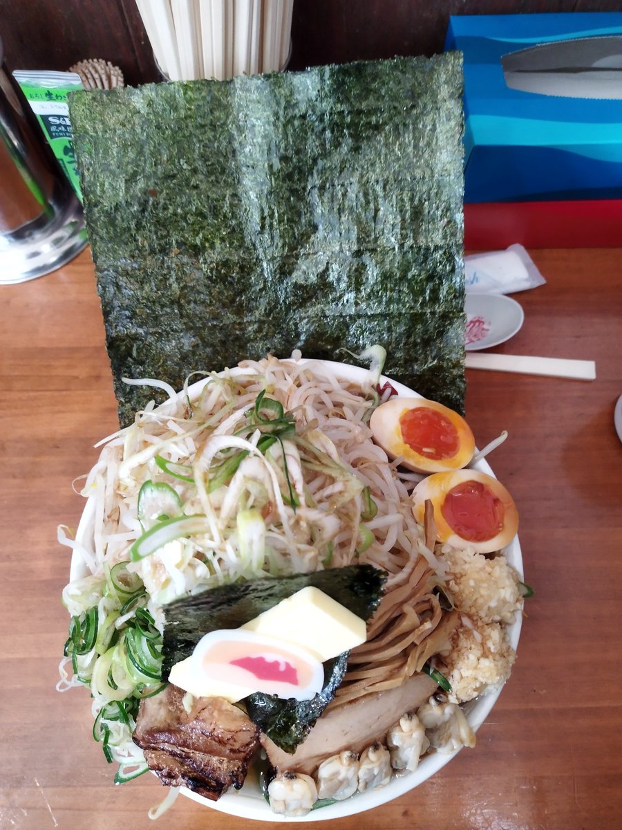 su2007ungerneo's tweet photo. ケイコ(73)からニンニク臭いと
毎回煽られても、僕には僕の
頑なに貫き通す道がある
@ramen_kaneko
#金子道 (#カネコドウ)
#金子スタイル
#k_Style
#ワンスペ https://t.co/a9rSwx2q3A