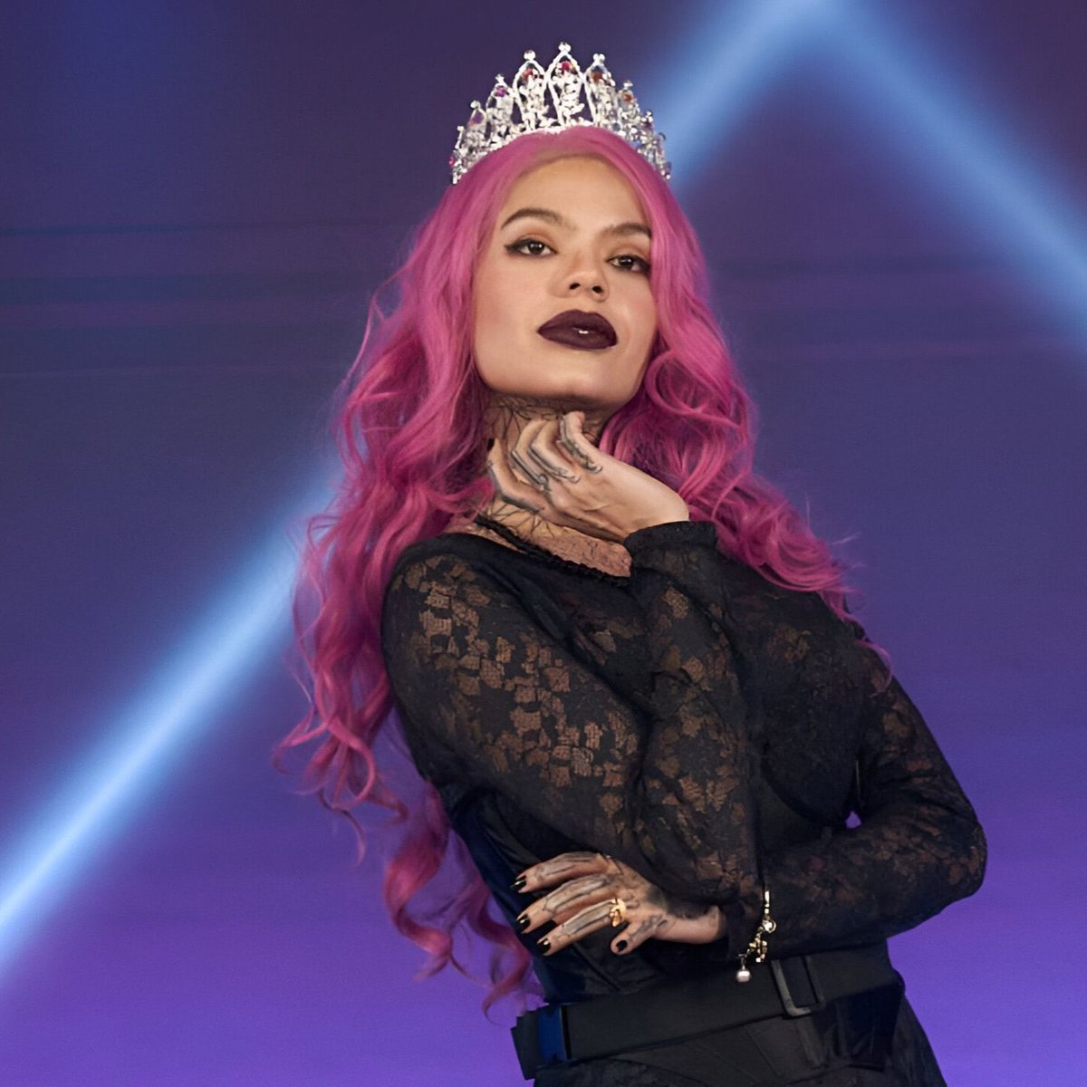 mundorealitycol's tweet photo. Vamos a jugar un rato. Like ♥️ si te gusta más Melissa 👑 // RT si prefieres a Manelyk 🔥 #LCDLFAIlStars #LaCasaDeLosFamososCol2 #LaCasaDeLosFamososCol #LaCasaDeLosFamososColombia https://t.co/Q4Kodsp5Hy