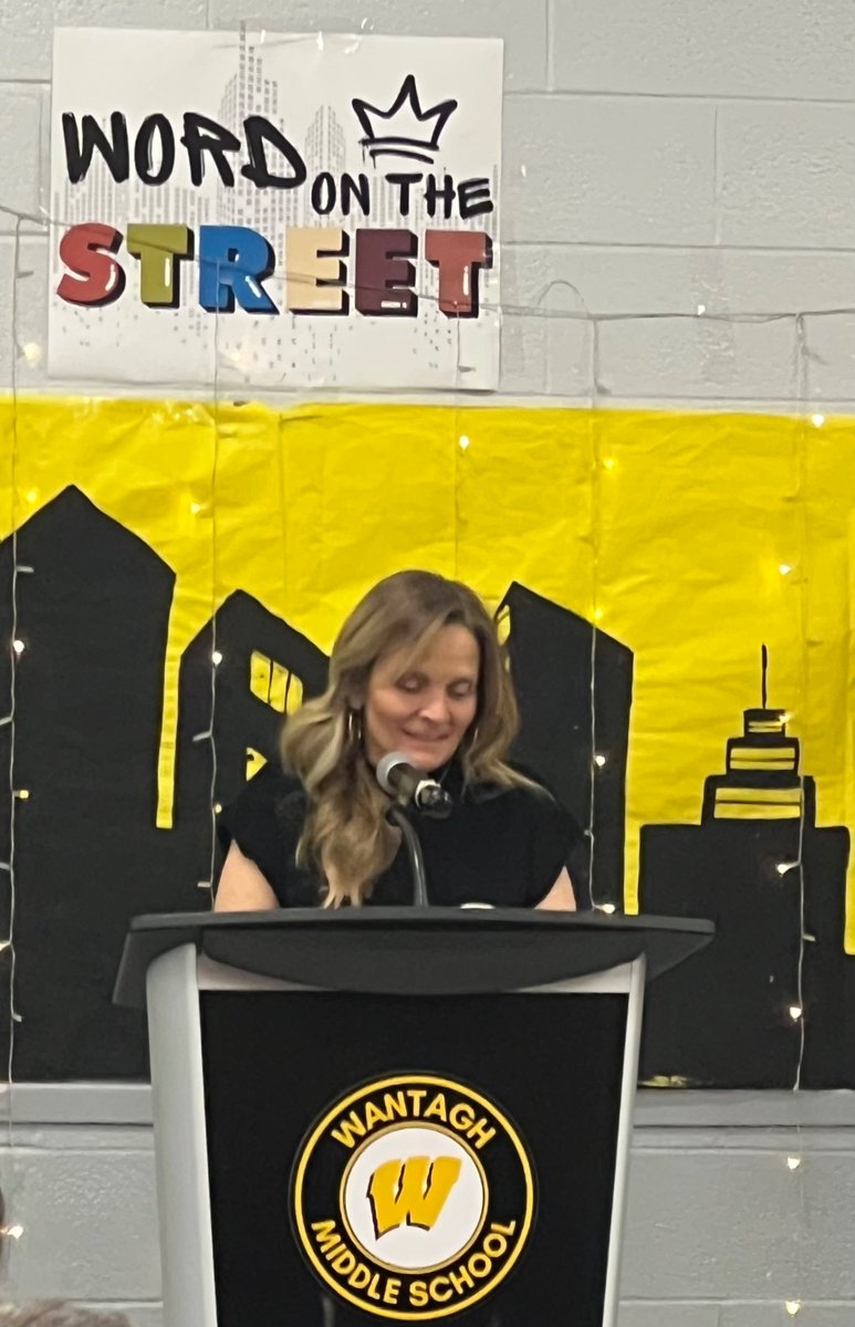 Students and faculty celebrated National Poetry month by sharing self-authored poems as well as those written by others at WMS’ tenth annual Word on the Street. Bravo to all who shared and a tremendous thank you to Mrs. Hult for organizing!