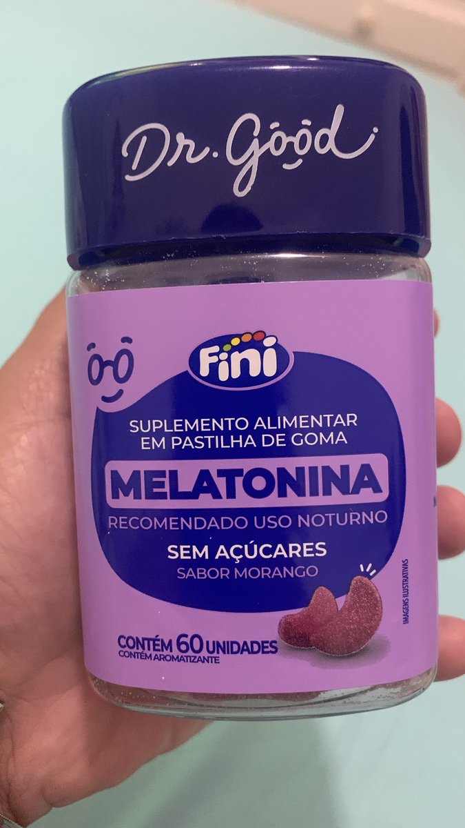 melmesb's tweet photo. Ganhei e demorei a dar uma chance. Perdi tempo, que suplemento surpreendente. Posso dizer que é a melhor melatonina que já usei, e já usei muitas! Rsrs 
Desliguem telas, façam coisas mais tranquilas, ler um livro é uma ótima escolha, e usem. Sono vem rápido. #Fini #DrGood https://t.co/OjHQVW17jx