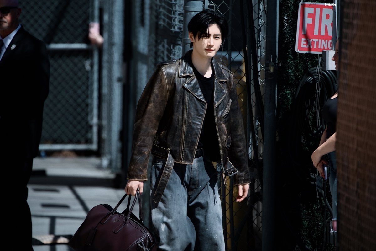 250410
#엔하이픈 #성훈 
#ENHYPEN #SUNGHOON