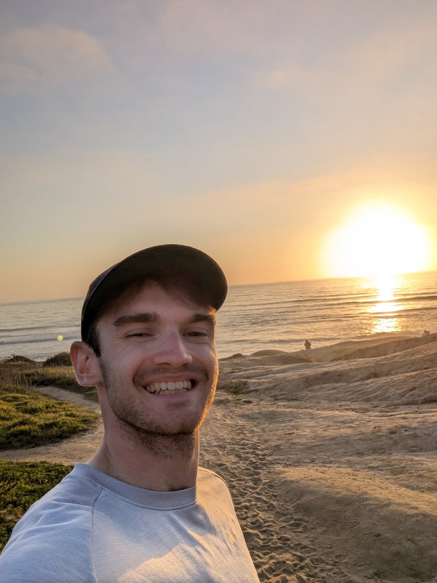 I'm in SF 🌁 this week! who wants to meet!?

I'd love to do any of: ☕️ coffee, 💻 co-work, 🎽 track or 🌱 general galavanting.