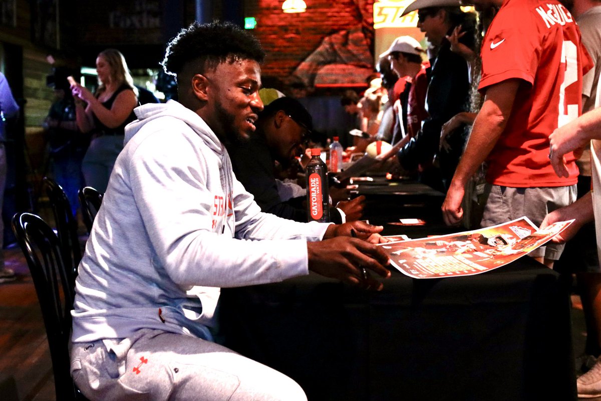 barstoolBHM's tweet photo. Homecoming atmosphere as @USFLStallions hosted 2025 Kickoff Celebration and Fanfest ➡️ #GiddyUp tomorrow night in @ProtectiveStdm https://t.co/VqhGlM00VG