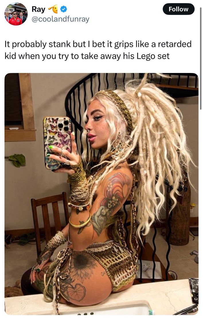 SinisterSlayer3's tweet photo. Who is she? https://t.co/KyBeMP44xz