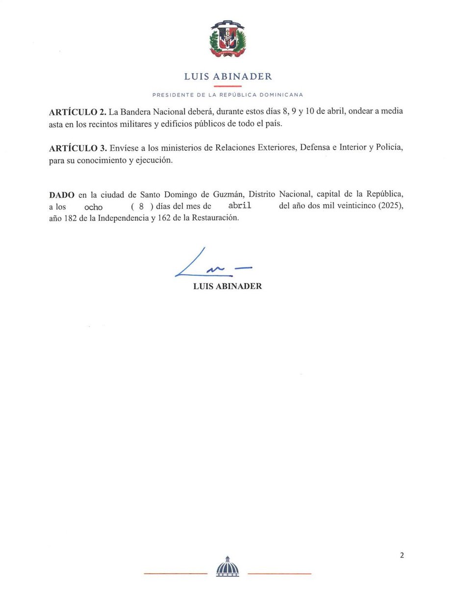 Dparra09's tweet photo. El Decreto en ningún párrafo dice que hay que cerrar los negocios, tales cómo bares, discotecas etc. @MinInteriorRD @PoliciaRD @FarideRaful @luisabinader https://t.co/8C23dq5RIQ