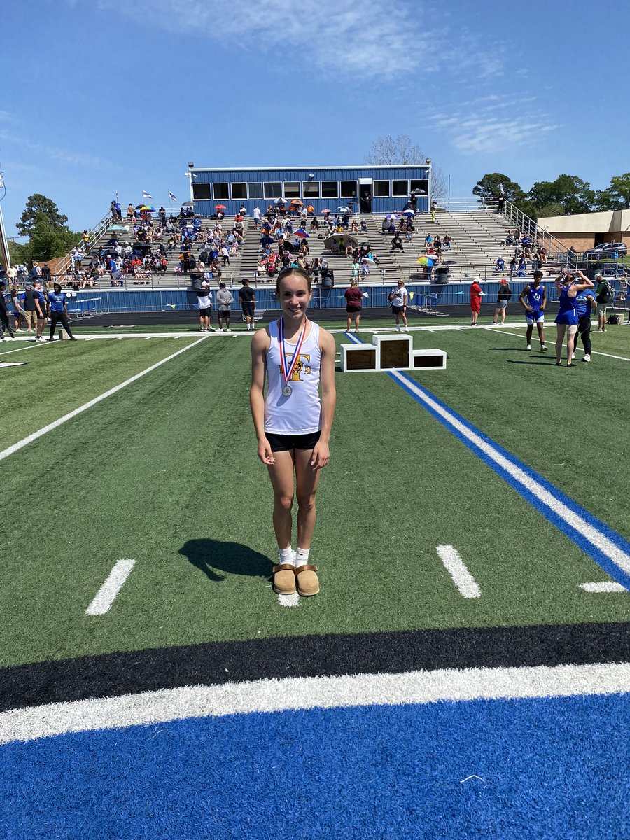 Chandler Burgay (@coachburgay) on Twitter photo 🏆Regional Qualifier🏆
800m Run 
<a href="/maddie_gri11411/">maddie grigsby</a> 2:36.55 🥈 🏆Regional Qualifier🏆
800m Run 
<a href="/maddie_gri11411/">maddie grigsby</a> 2:36.55 🥈