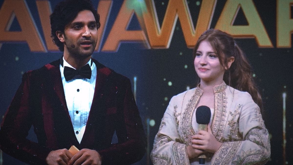 lollywood_edits's tweet photo. Manifesting them to win Best Couple at the Hum Awards 😩

#ahadrazamir #dananeer #meemsemohabbat #talrosh https://t.co/1rPPgzxNgX