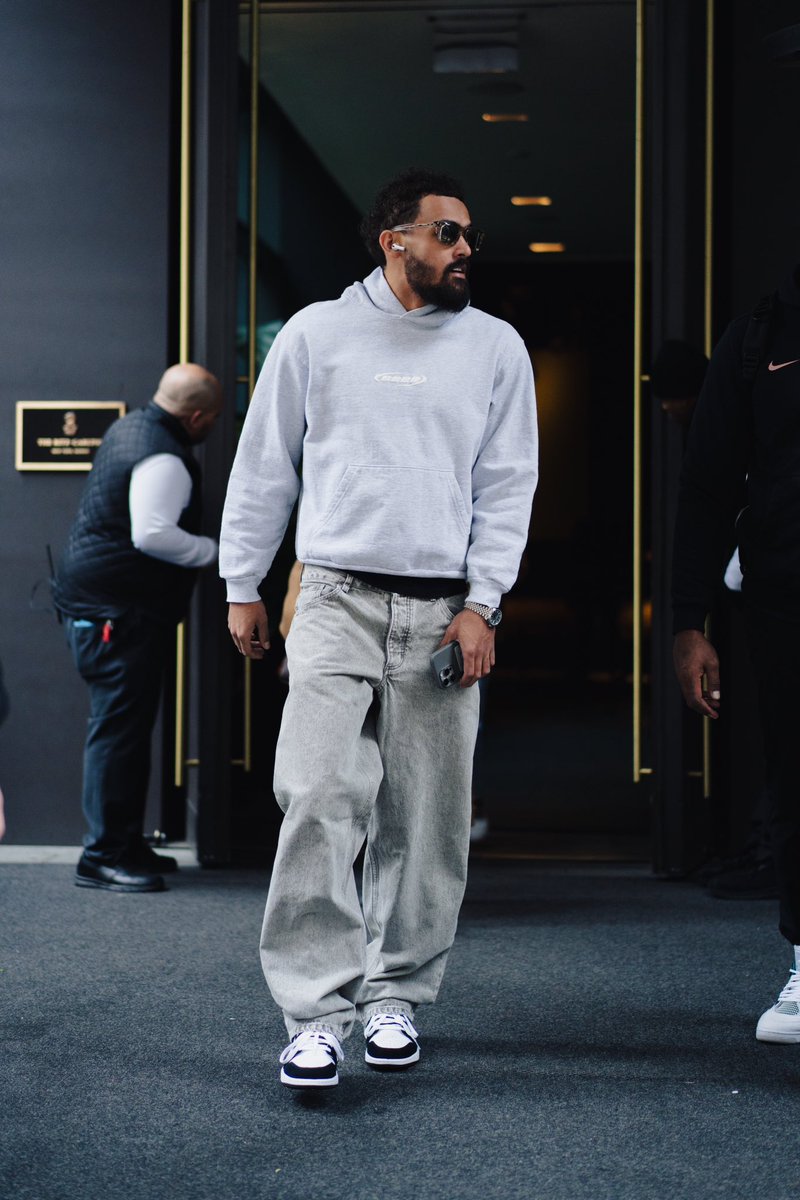 Trae Young tweet media