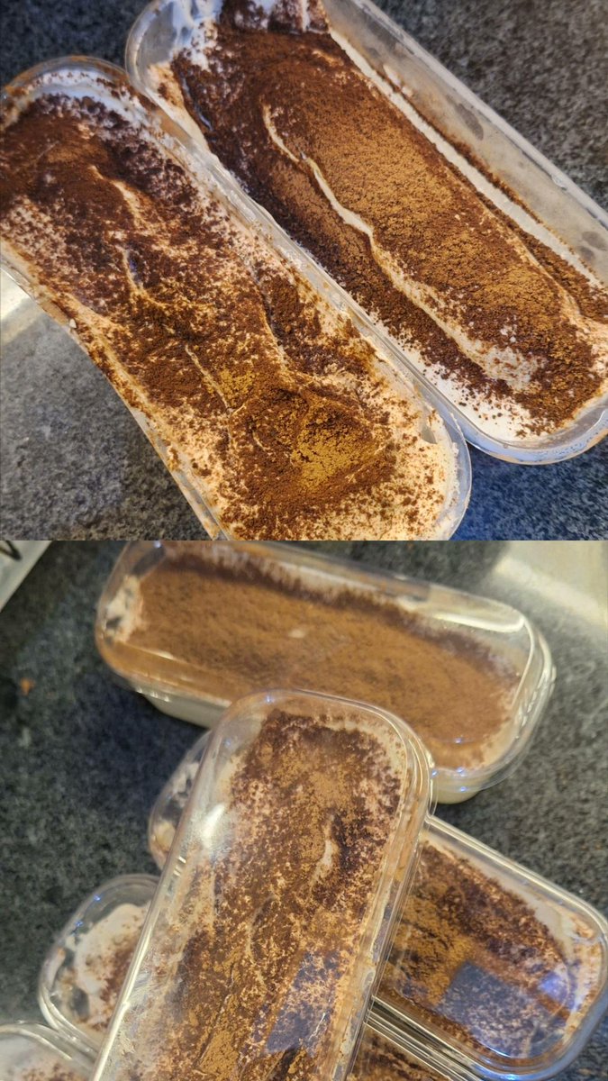 haloo! aku open PO tiramisu only 28k, readyy hari sabtu (12 April) cod daerah ITS/pengiriman dari sby barat yaa. langsung dm/rep ajaa close jam 12 siang inii