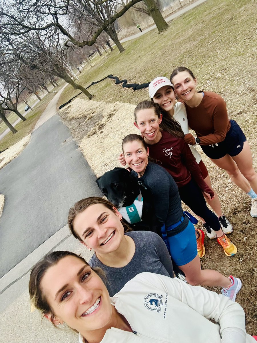 TeamConradMN's tweet photo. Crushing miles with the girlies is the best. https://t.co/mHFKwj8hHl