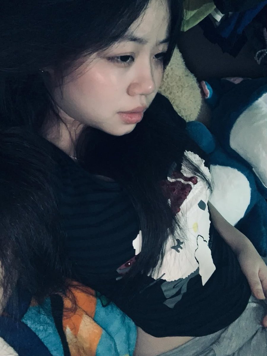 Thamdam488's tweet photo. Cho chơi trần nhưng phải xuất ngoài cơ https://t.co/gDnT3HatHL