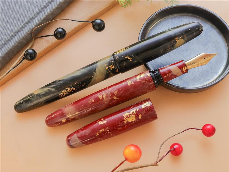 【新品】会津塗り　万年筆風ボールペン 新品】会津塗り万年筆風ボールペン