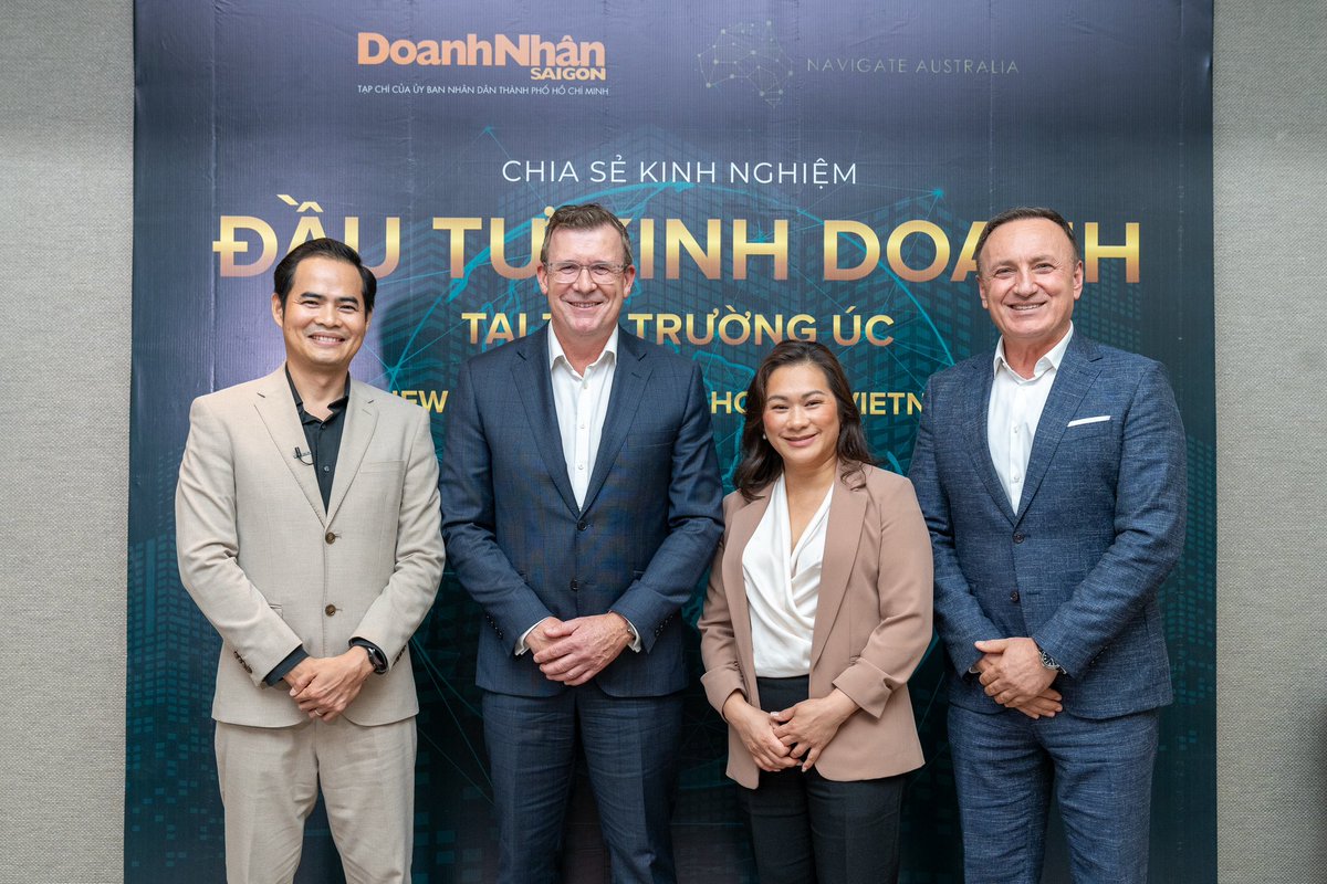 congthang1607's tweet photo. Hosting Mr Alan Tudge - former Minister in the Australian Government Cabinet was a truly inspiring experience. His depth of knowledge and openness in sharing real, strategic insights made our conversation really iìnormative and highly relevant for VN businesses going global. https://t.co/6QA2A1JRqZ