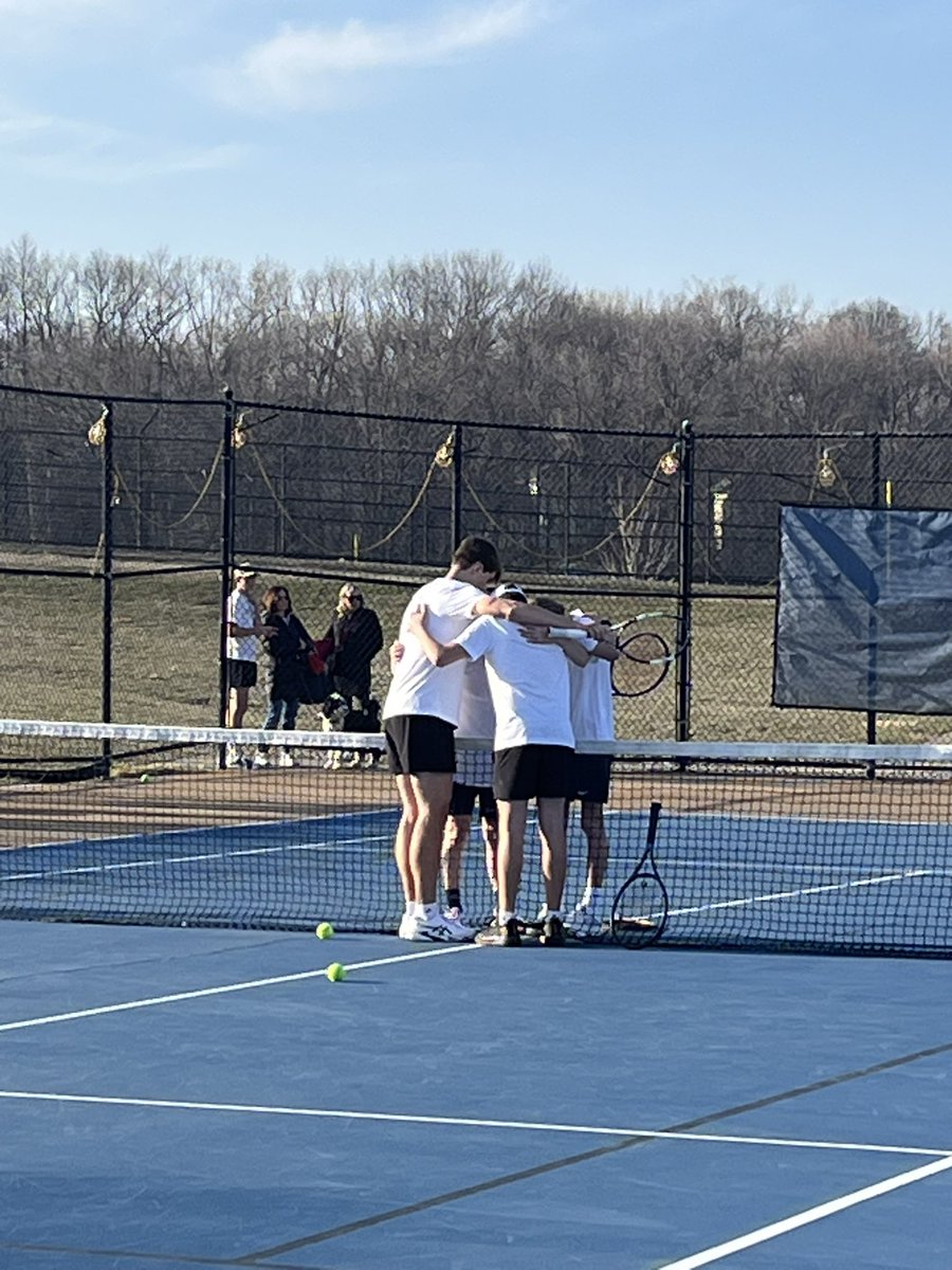 swchstennis's tweet image. It’s a sweep! Boys Varsity Tennis defeats Fairmont 7-0. Making their start to the season 3-0. Way to go stars! @swchssports